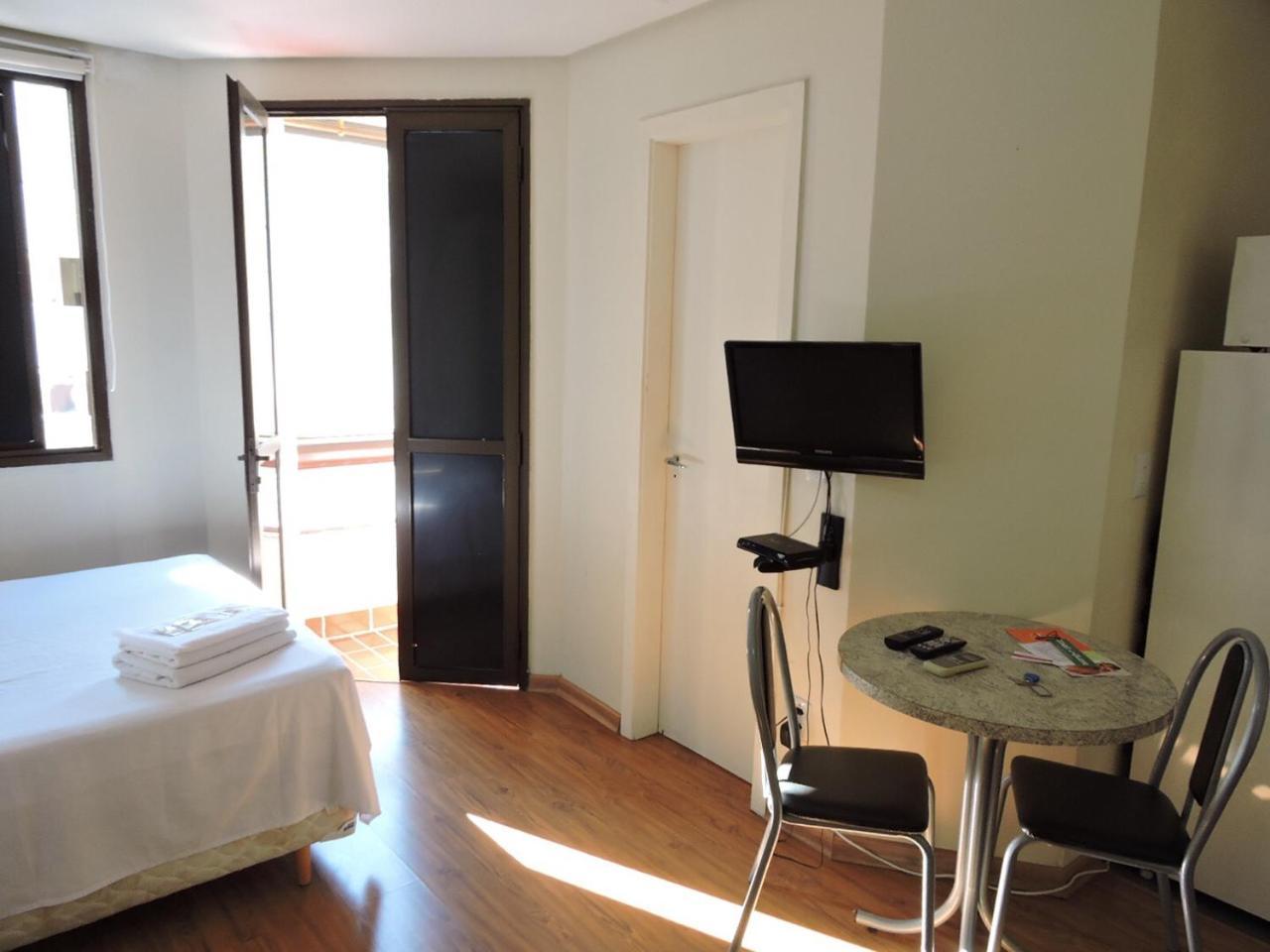 Manhattan Apart Hotel Porto Alegre Exterior photo